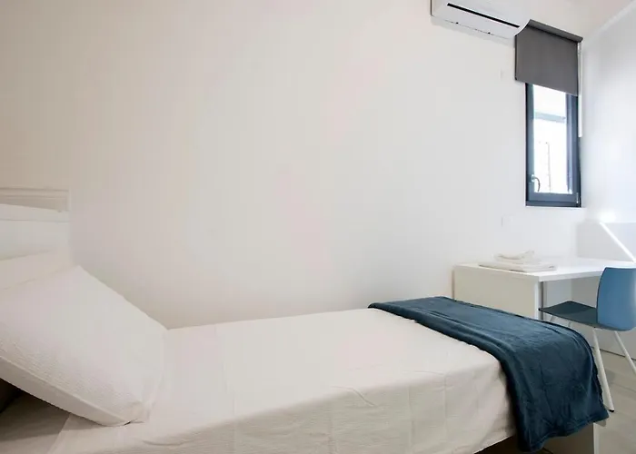Daire Urban Oasis Near Termini, Free Parking&patio, Int3 *