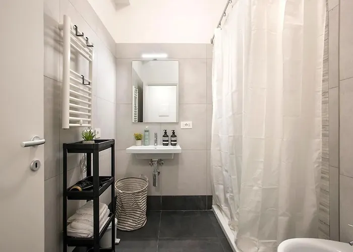 Urban Oasis Near Termini, Free Parking&patio, Int3 * Roma