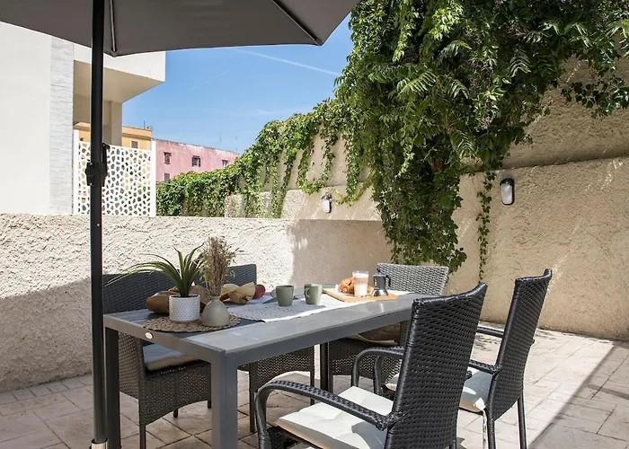 Apartment With Large Terrace And Free Car Parking Int3