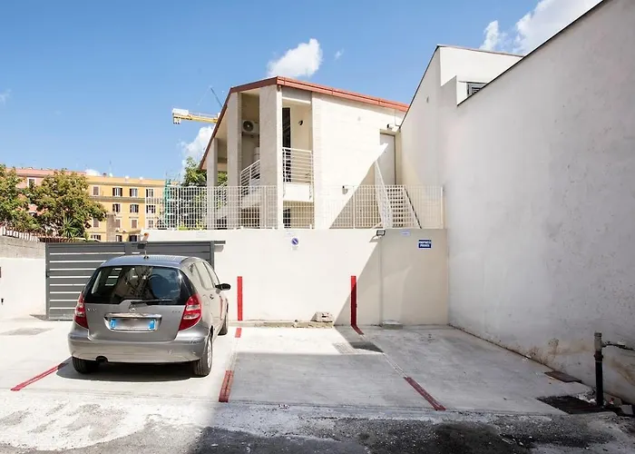 Appartamento Apartment With Large Terrace And Free Car Parking Int3