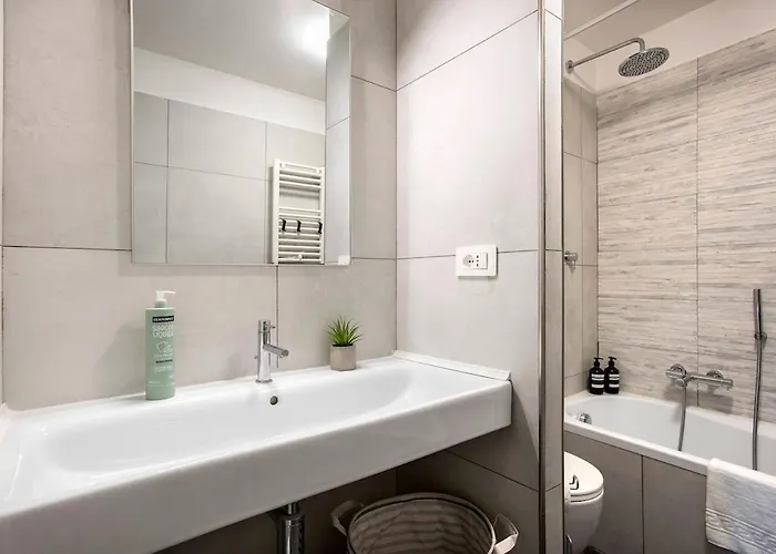 Apartment With Large Terrace And Free Car Parking Int3 Appartamento Roma