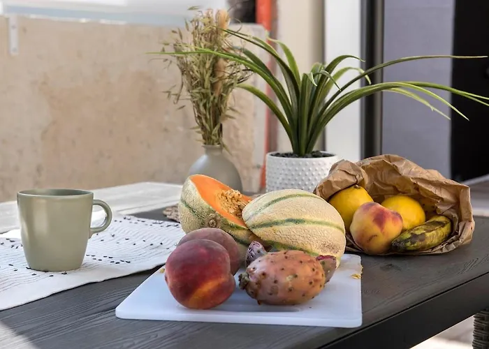 Apartment With Large Terrace And Free Car Parking Int3 * Roma