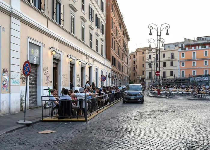 Urban Oasis Near Termini, Free Parking&patio, Int3 Daire Roma