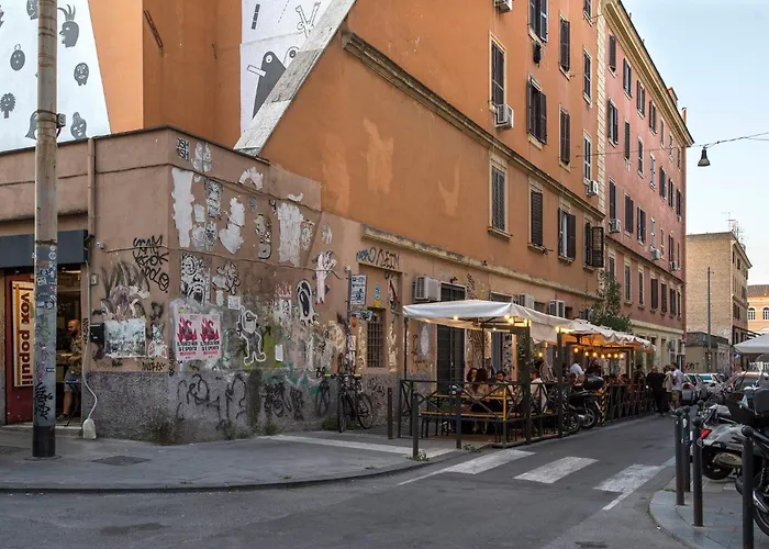 Daire Urban Oasis Near Termini, Free Parking&patio, Int3 Roma